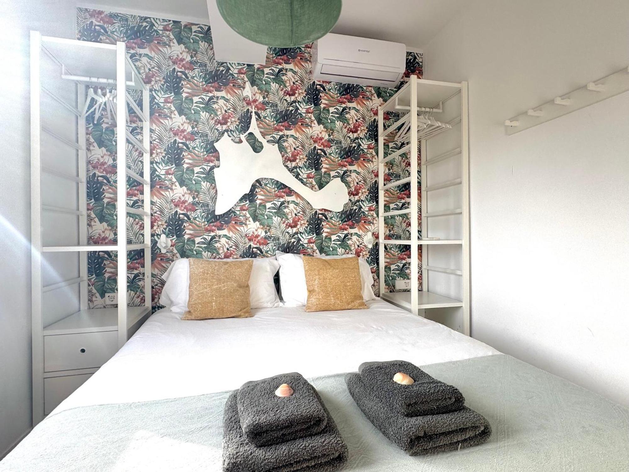 Appartement Nobe Es Pujols Proche Plage, Vue Mer Esterno foto